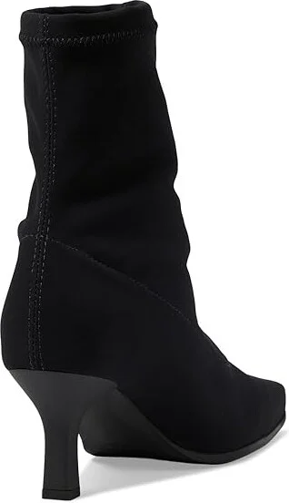 La Canadienne Tally Women's Shoes Black Micro Stretch : 5 M (B), Synthetic - Image 4