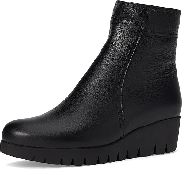 La Canadienne Token Women's Boots Black : 5 M (B), Suede - Image 5