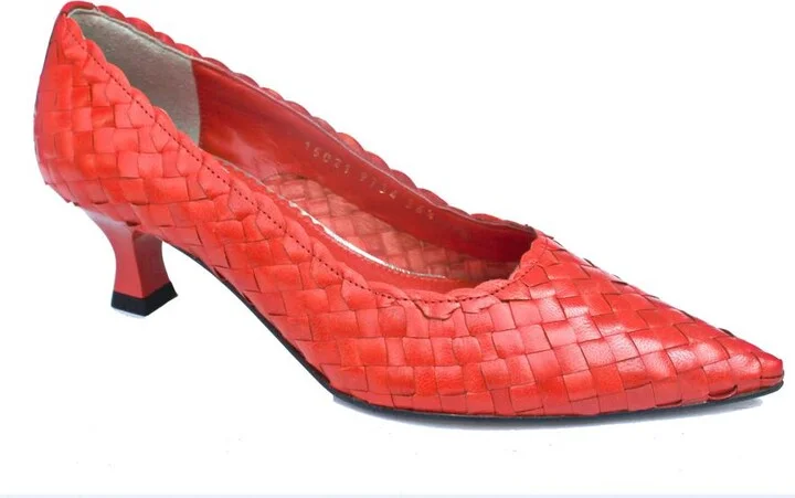 La Rose Carol Wooden Pumps - Image 2