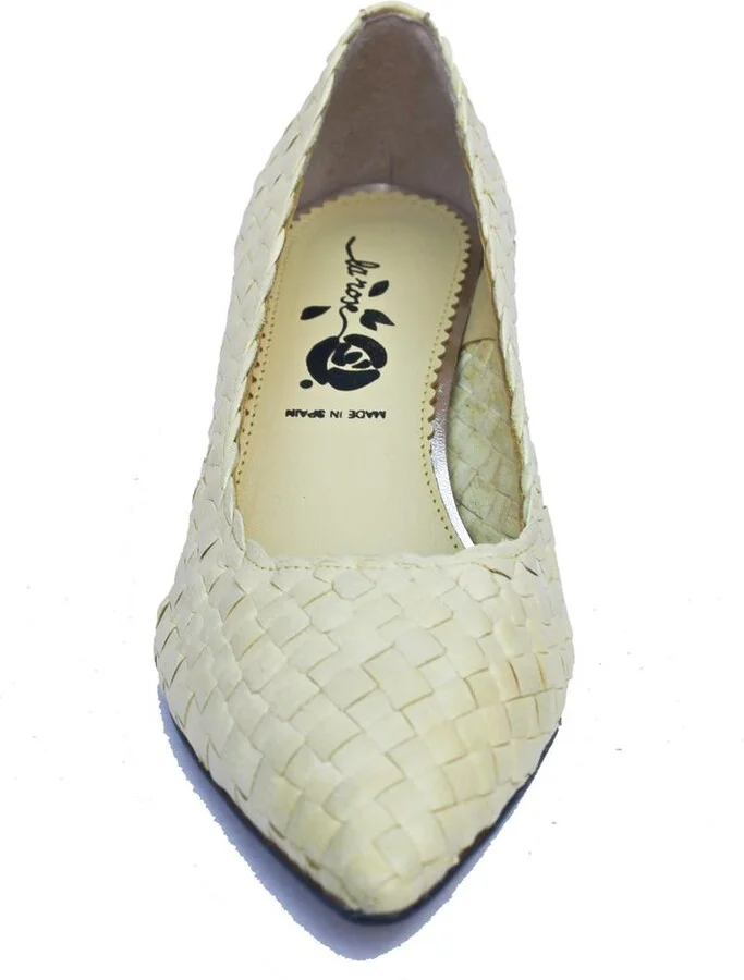 La Rose Carol Wooden Pumps - Image 3