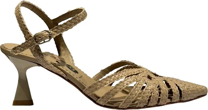 La Rose Moritz Pointed Pumps
