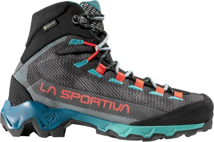 La Sportiva Aequilibrium Hike GTX Boot - Women's