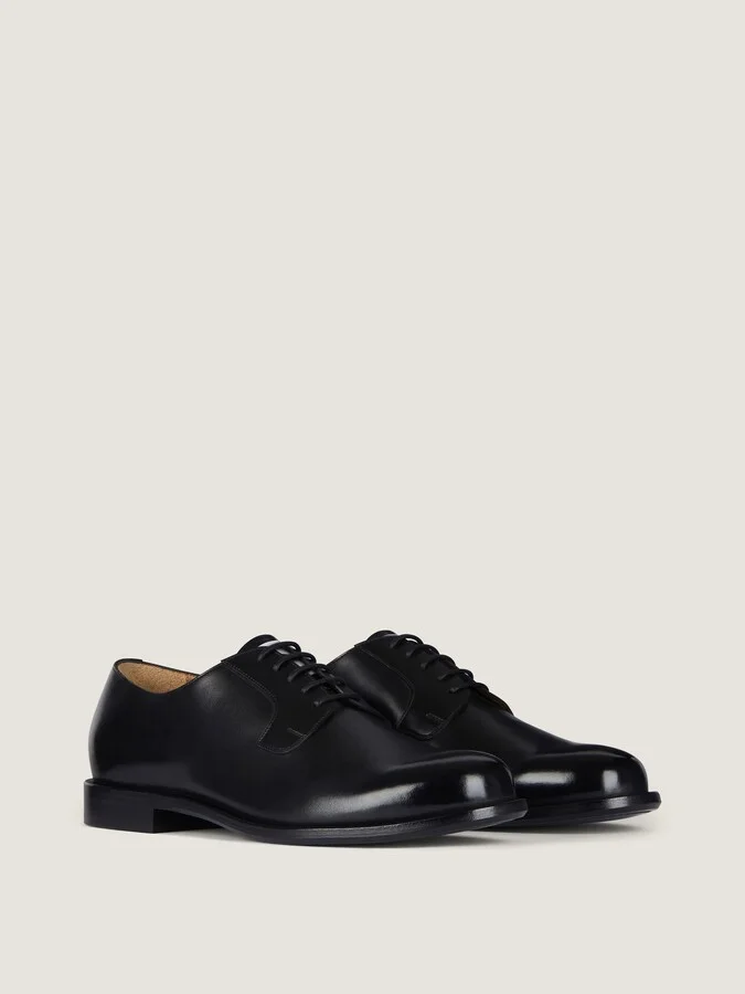 Label derbies in leather - Image 2
