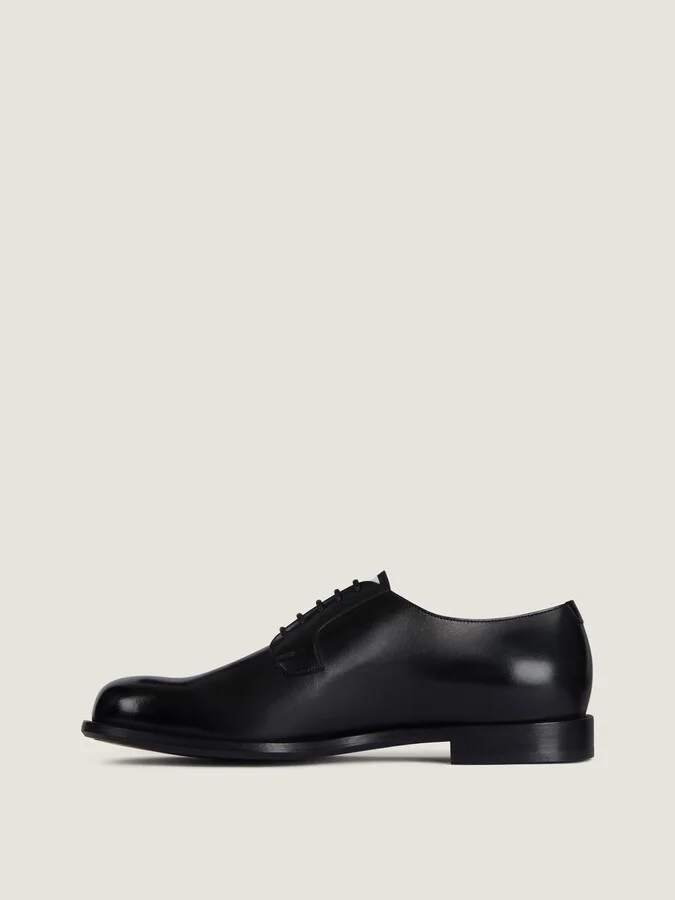 Label derbies in leather - Image 3