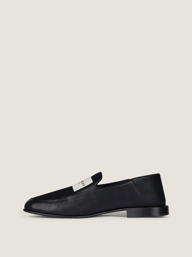 Label loafers in shiny leather - Image 3
