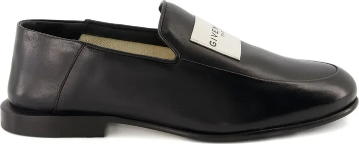Label-Plaque Loafers
