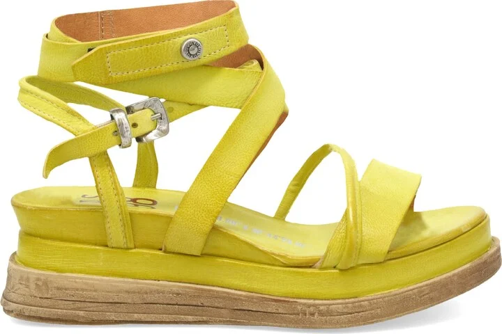 Labo Platform Sandal - Image 11