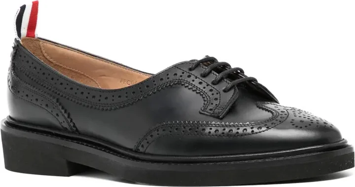 Lac-Up Fastening Shoes - Image 2