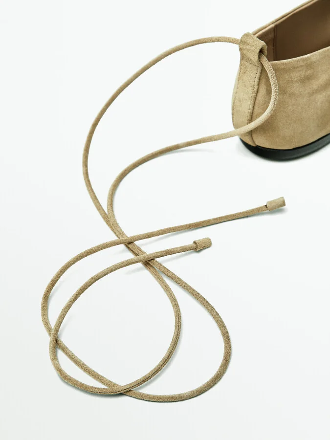 Lace-Up Ballet Flats With Gathering - Image 4