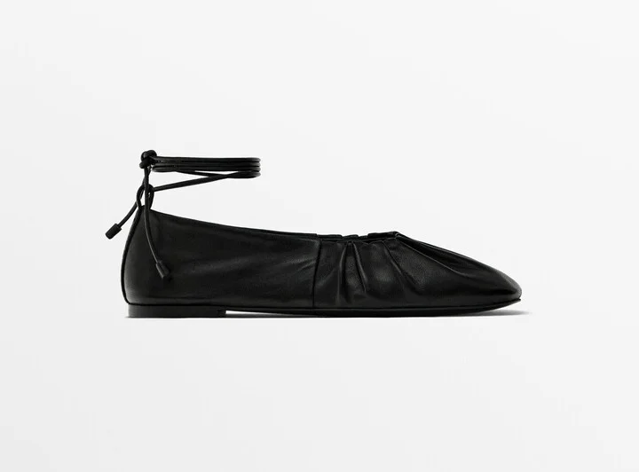 Lace-Up Ballet Flats With Gathering