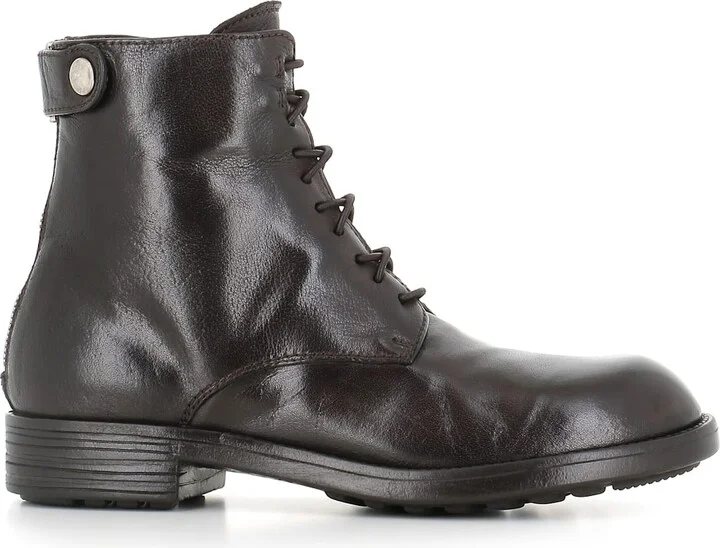 Lace-up Boot Diary/106