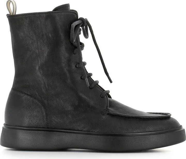 Lace-up Boot Frame/108
