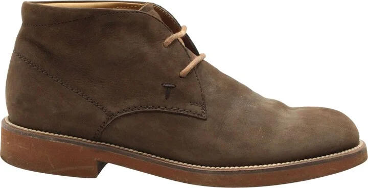 Lace Up Boots in Brown Nubuck Suede