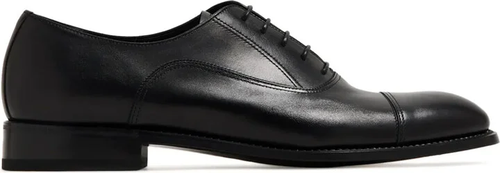 lace-up leather Oxford shoes