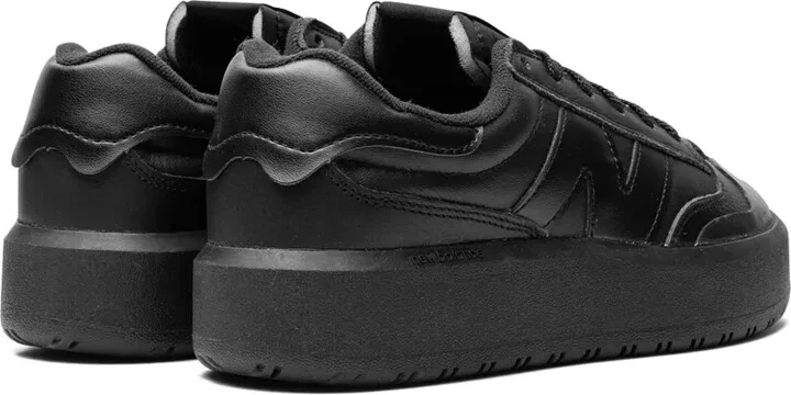 Lace-Up Low-Top Sneakers - Image 3