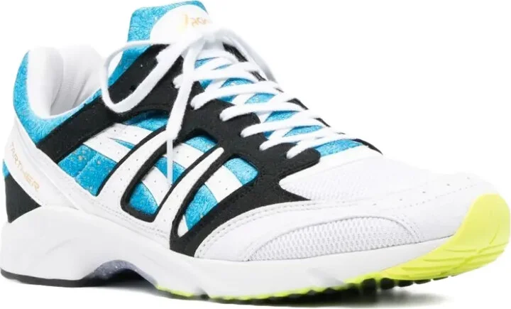 Lace-Up Low-Top Sneakers - Image 2