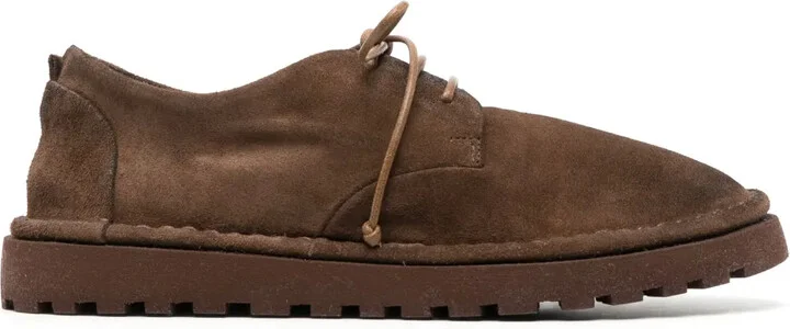 lace-up Oxford shoes