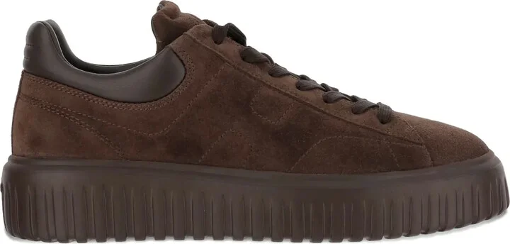 Lace-Up Round-Toe Sneakers