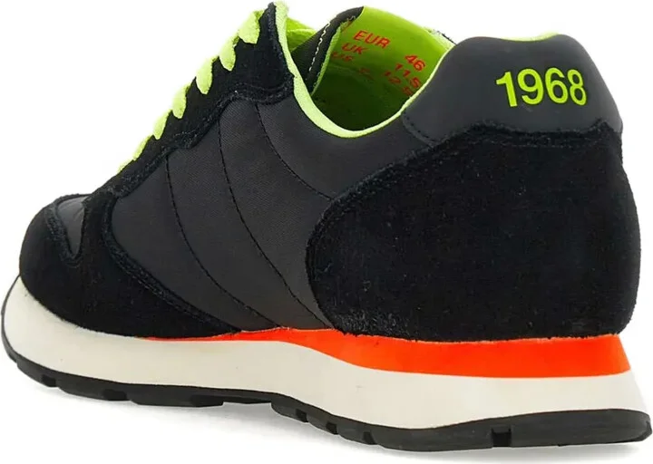 Lace-Up Running Shoes - Image 3