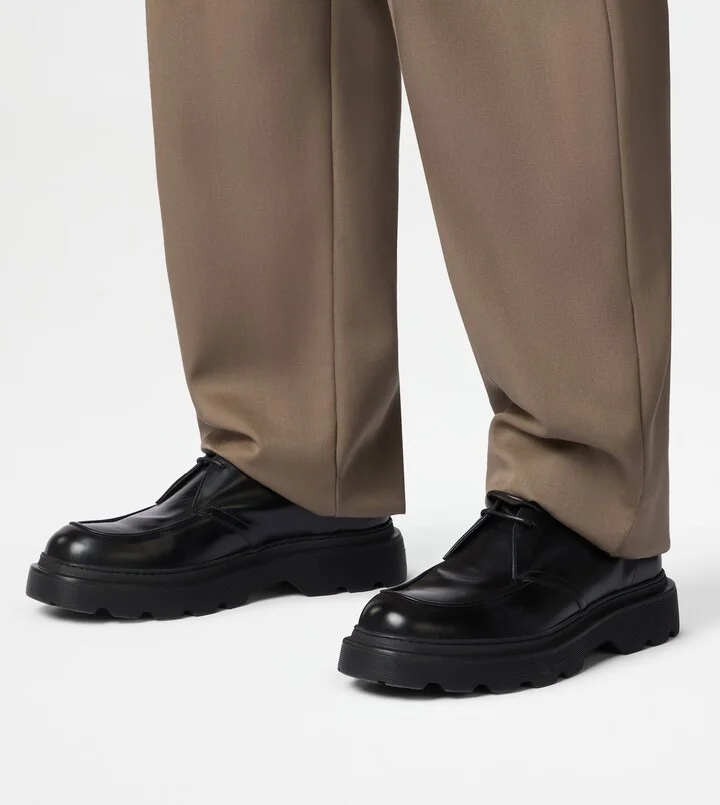 Lace-ups in Leather - Image 7