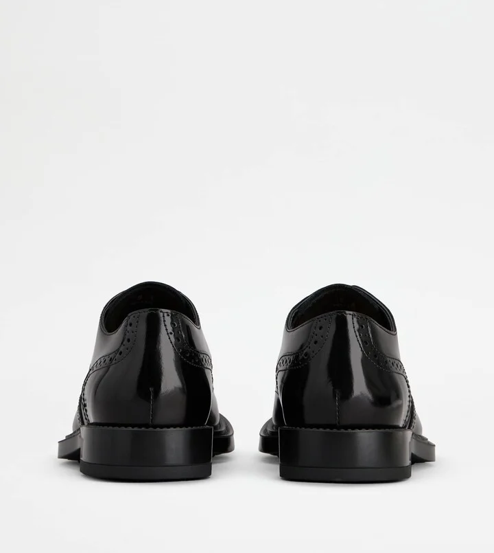 Lace-ups in Leather - Image 3