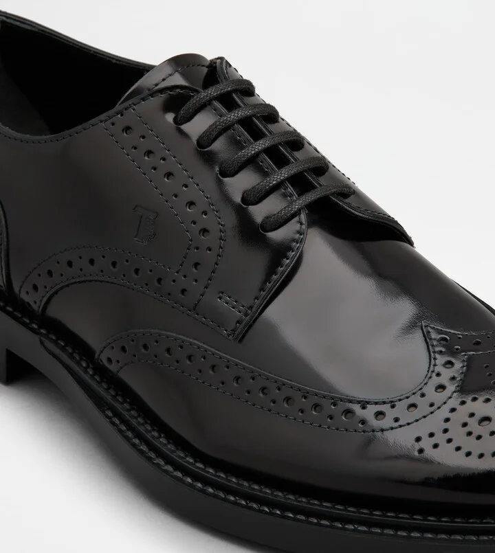 Lace-ups in Leather - Image 5