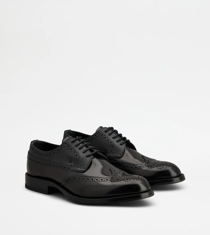 Lace-ups in Leather - Image 2