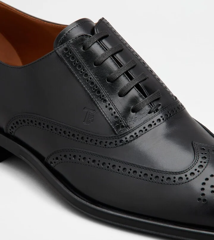 Lace-ups in Leather - Image 5