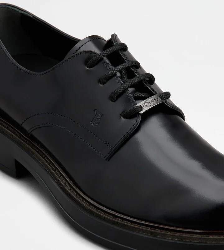 Lace-ups in Leather - Image 5