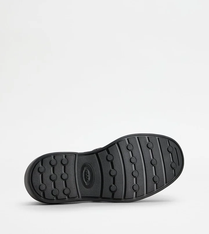 Lace-ups in Leather - Image 4