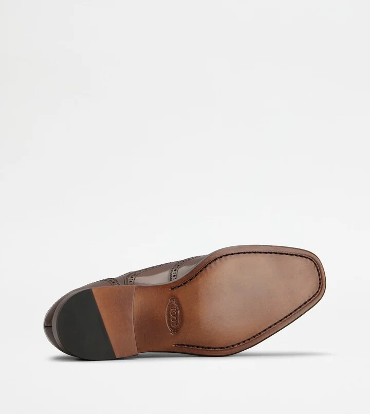 Lace-ups in Leather - Image 4