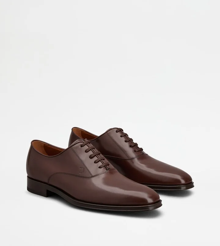 Lace-ups in Leather - Image 2
