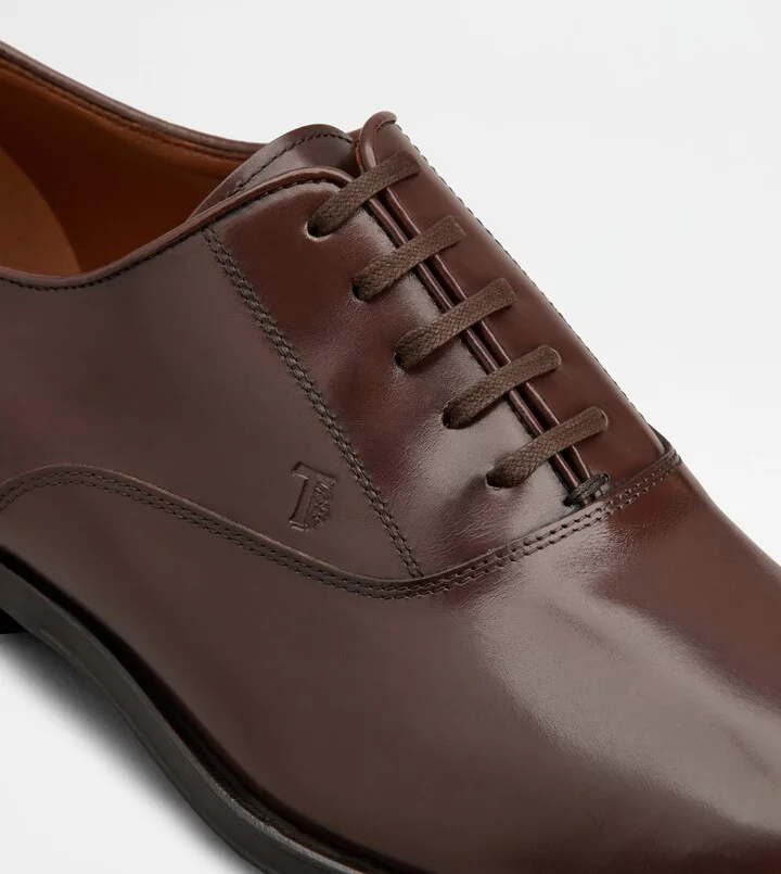 Lace-ups in Leather - Image 5