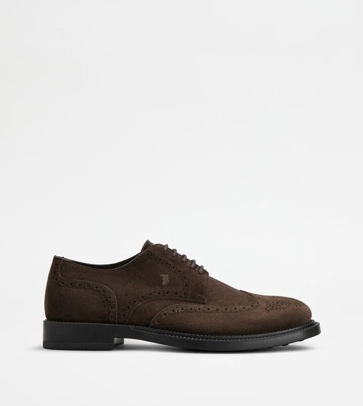 Lace-ups in Suede