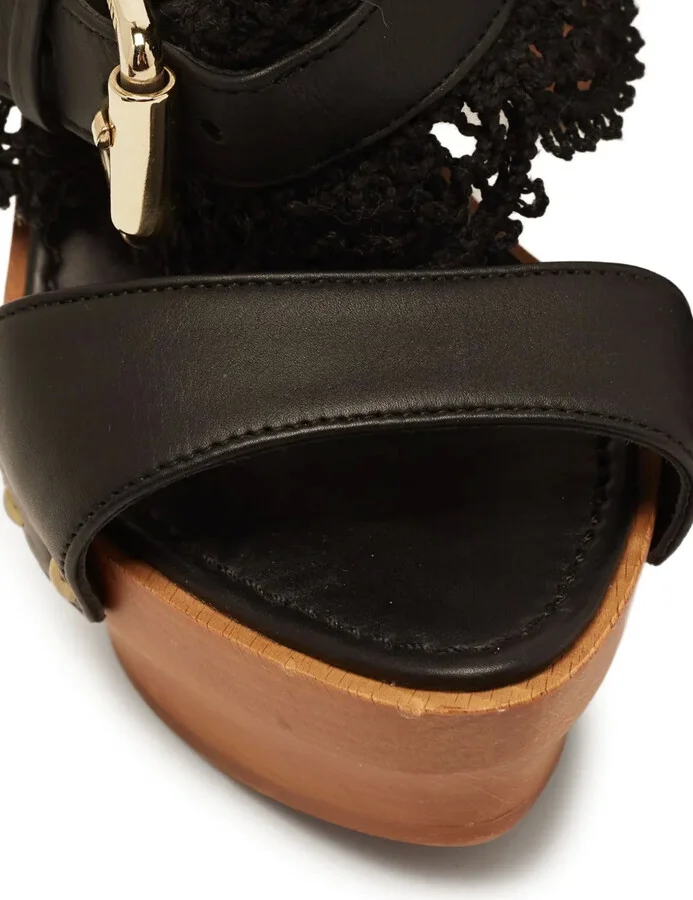 Lace Wood Platform Sandals - Image 5