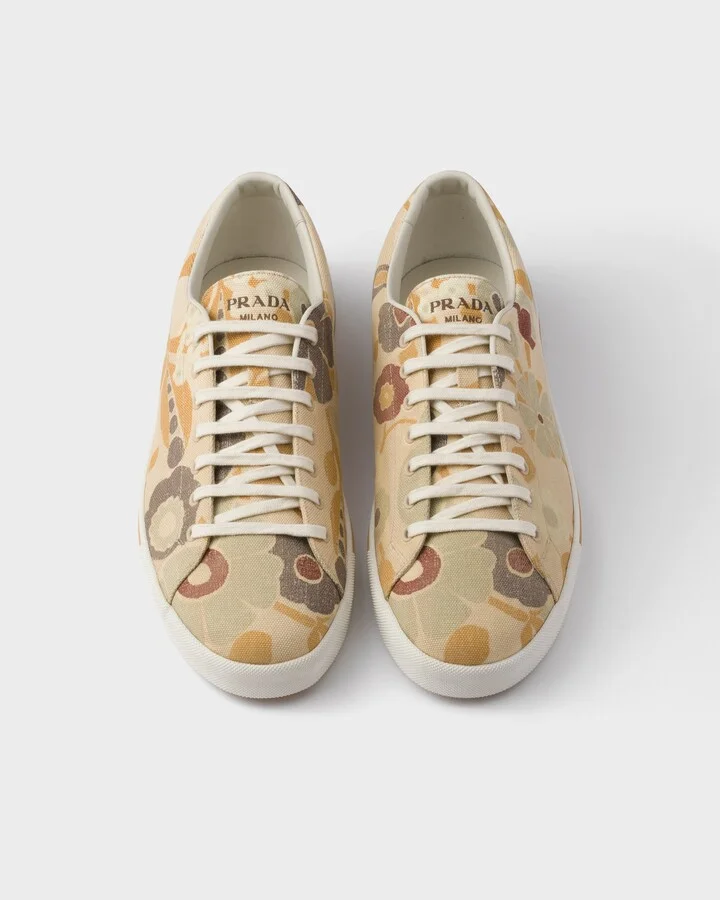Laced floral print canvas sneakers - Image 4