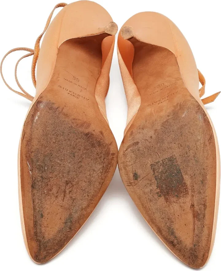 Laced Leather Heeled Pumps - Image 5