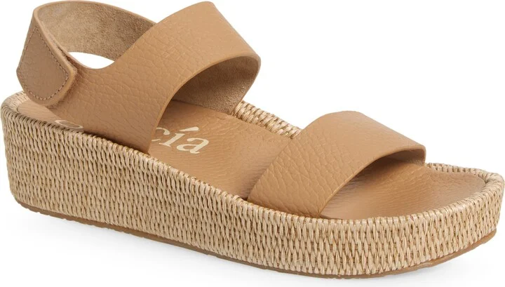 Lacey Platform Sandal
