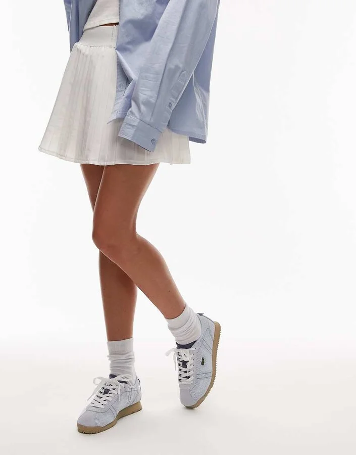 Lacoste club low top mesh sneakers in light blue - Image 3