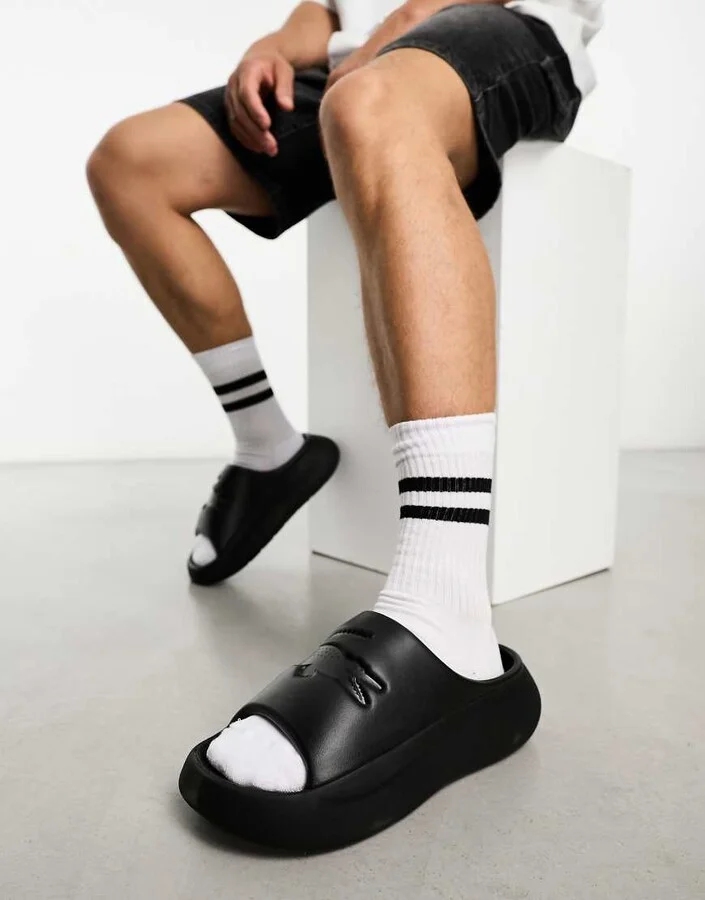 Lacoste Serve 3.0Xl Sliders In Black - Image 4