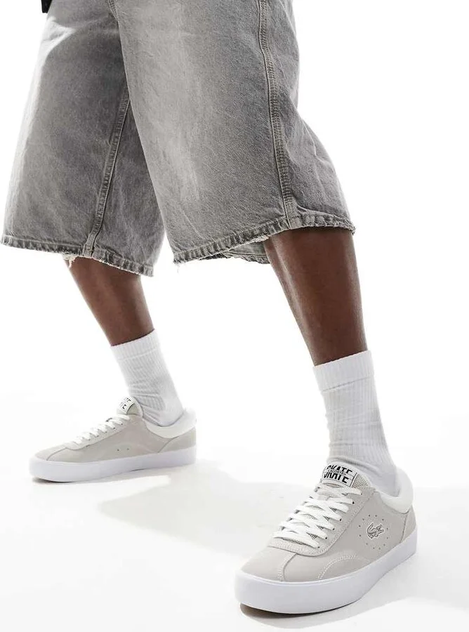 Lacoste trackserve 223 1 sma sneakers in neutral - Image 4