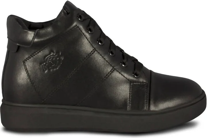 Ladies Lea Sneaker In Black