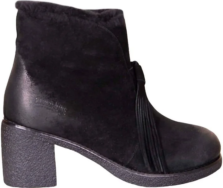 Ladies Madison Sheepskin Boot In Black