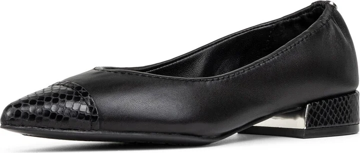 Ladonna Pointed Toe Pump - Image 9