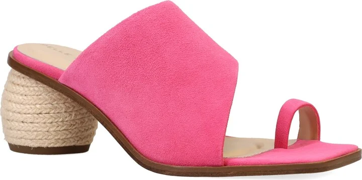 Hyper Pink