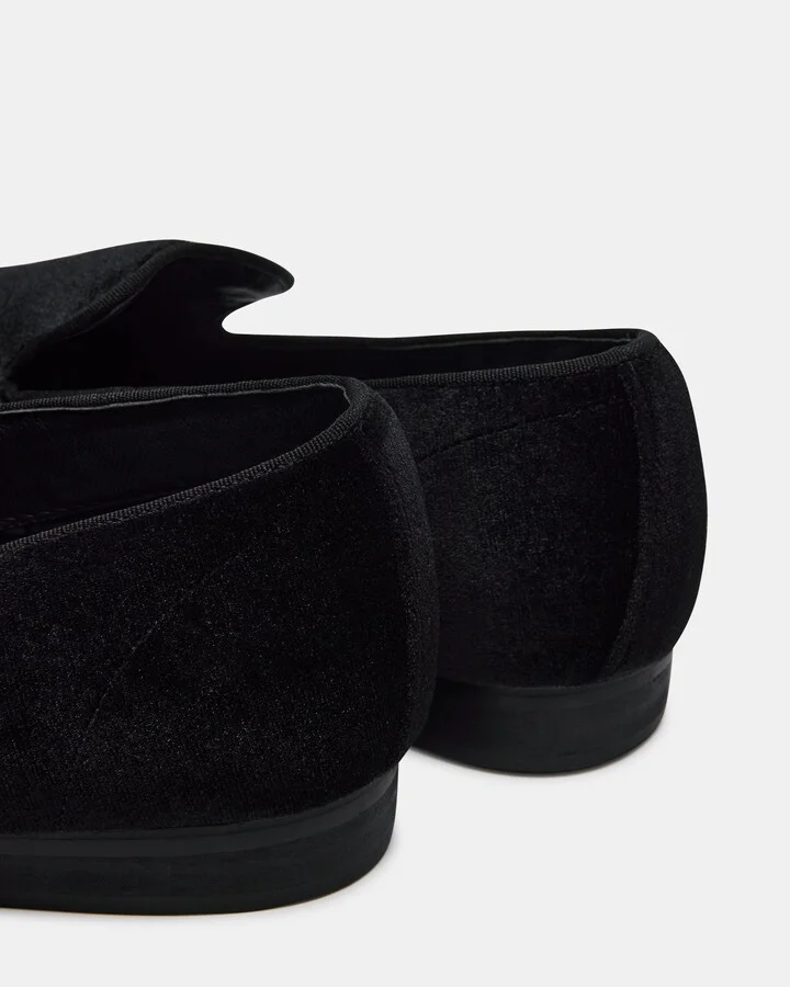 Laight Black Velvet - Image 5