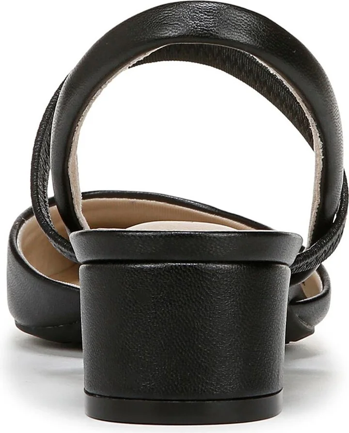 Lainey Pump - Image 7