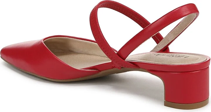Lainey Pump - Image 2