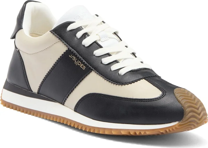 Lala Sneaker
