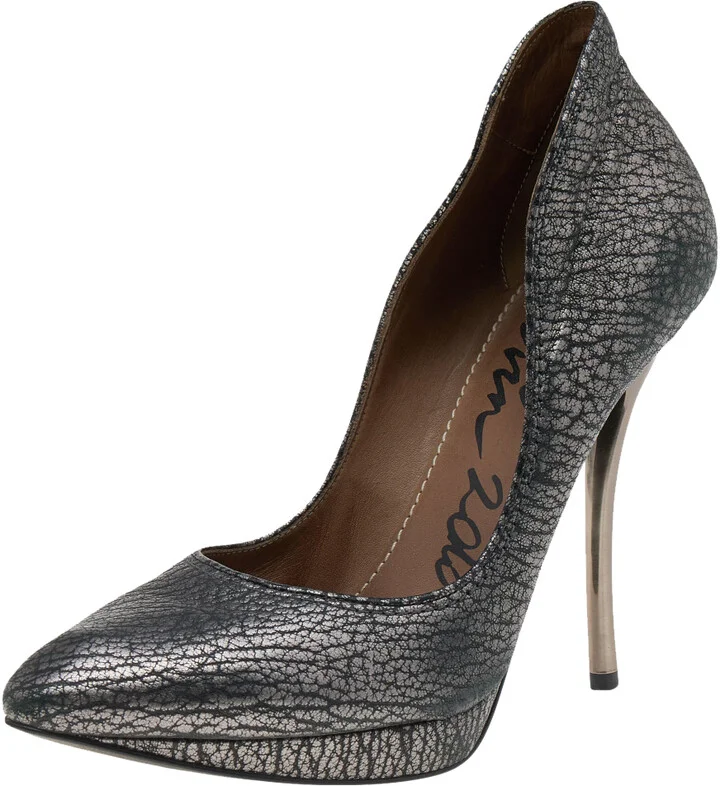 Lanvin Metallic Silver Leather Pointed Toe Platform Pumps Size 37